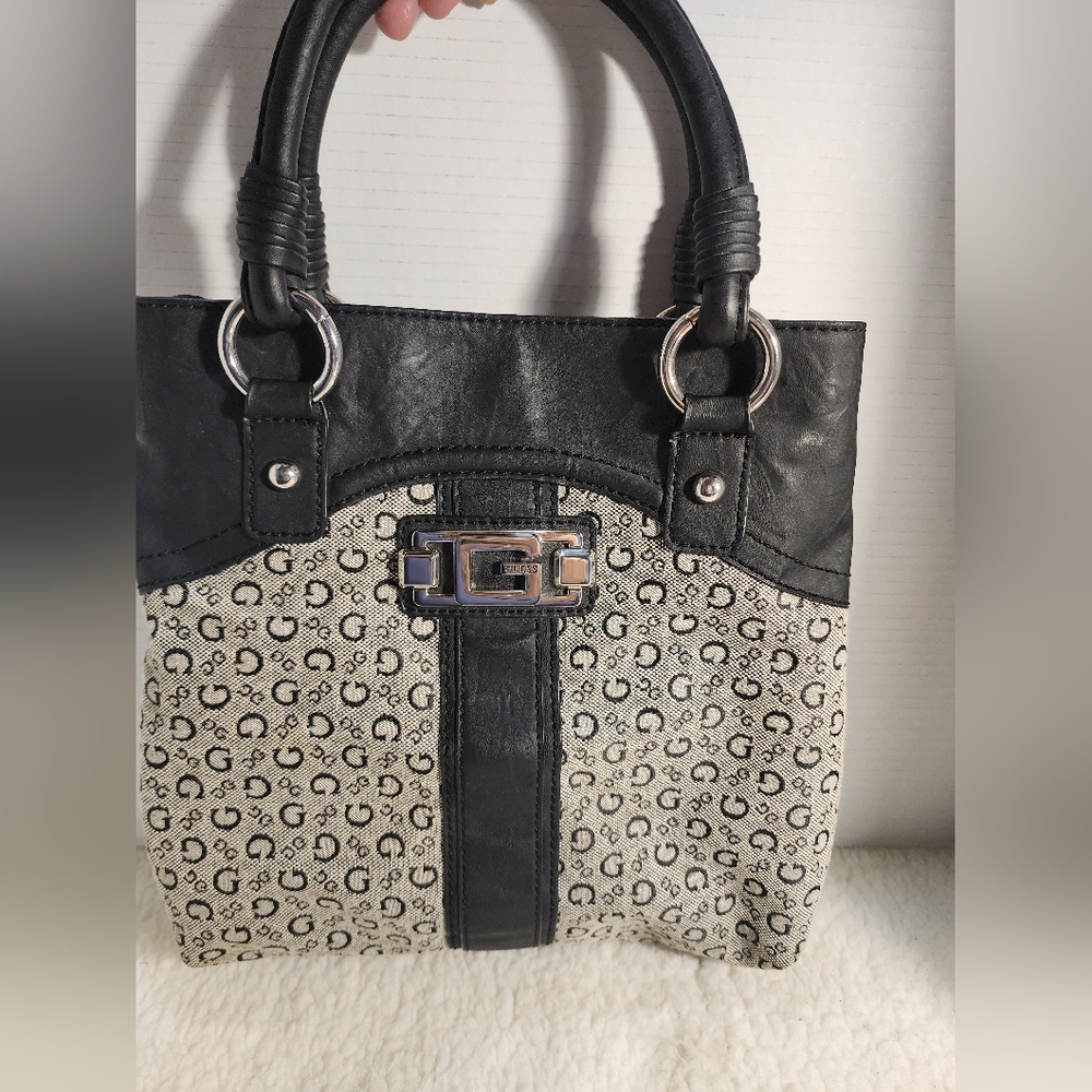 Guess signature handbag